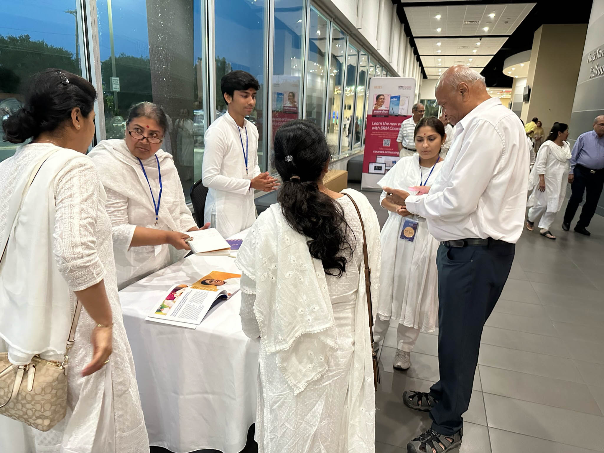 A Glimpse of Sri Guru’s USA Dharma Yatra 2023