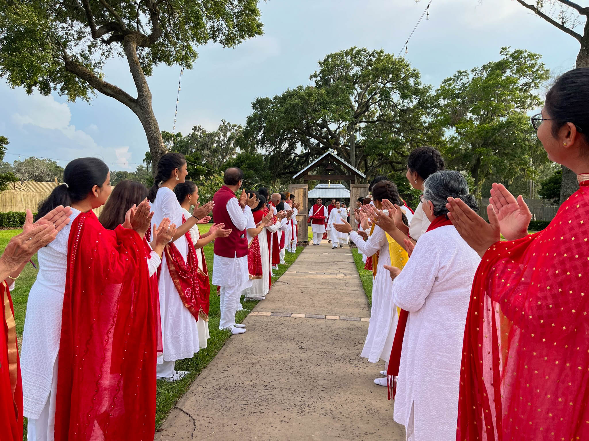 A Glimpse of Sri Guru’s USA Dharma Yatra 2023