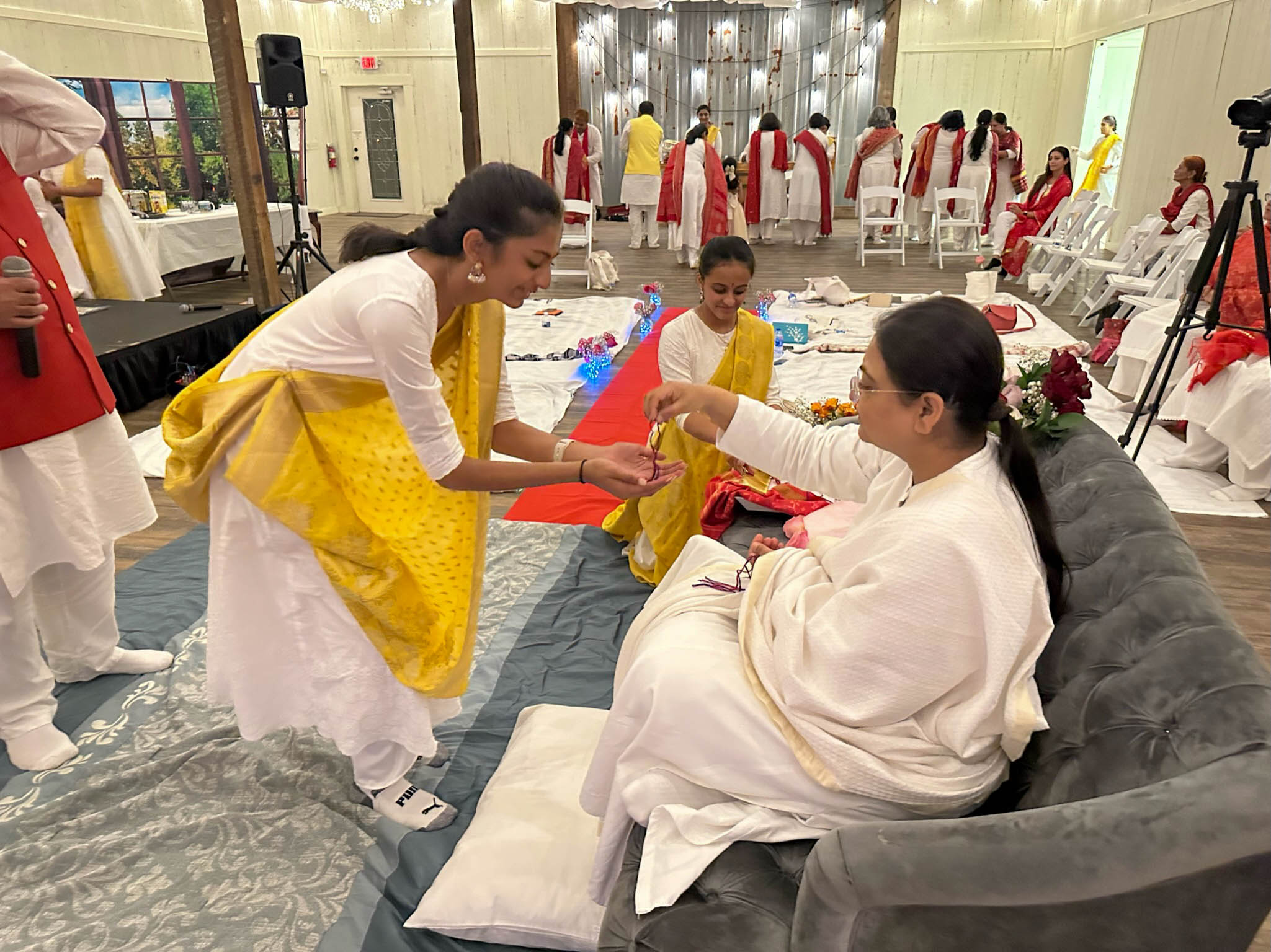 A Glimpse of Sri Guru’s USA Dharma Yatra 2023