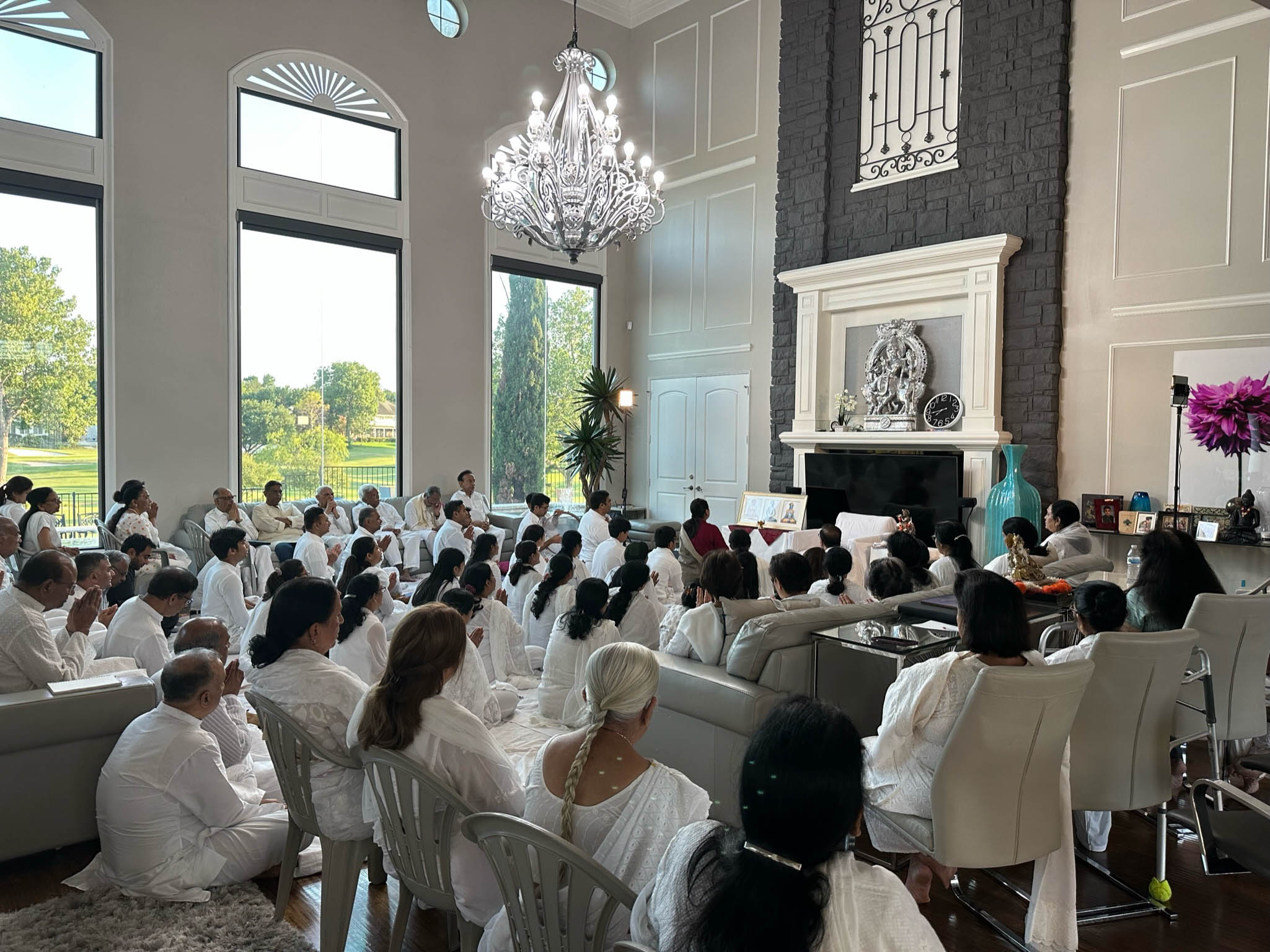 A Glimpse of Sri Guru’s USA Dharma Yatra 2023