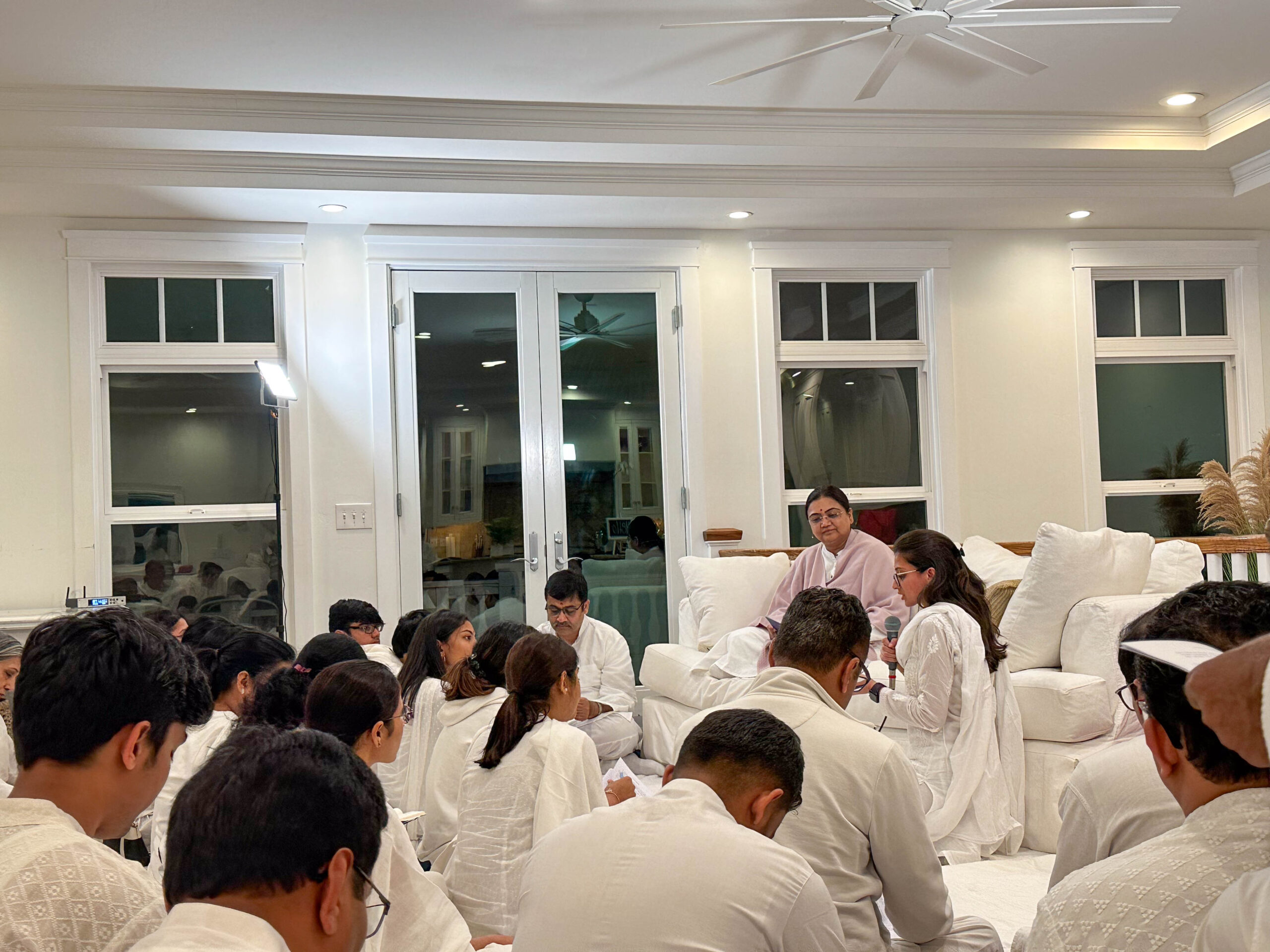 A Glimpse of Sri Guru’s USA Dharma Yatra 2023