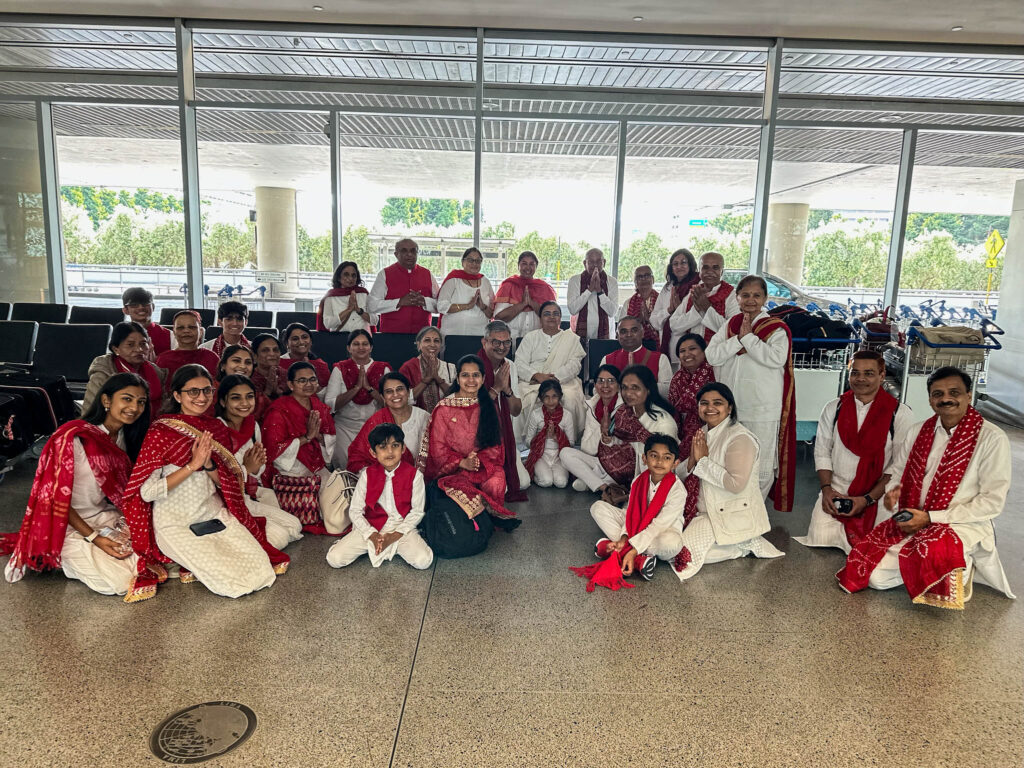 A Glimpse of Sri Guru’s USA Dharma Yatra 2023